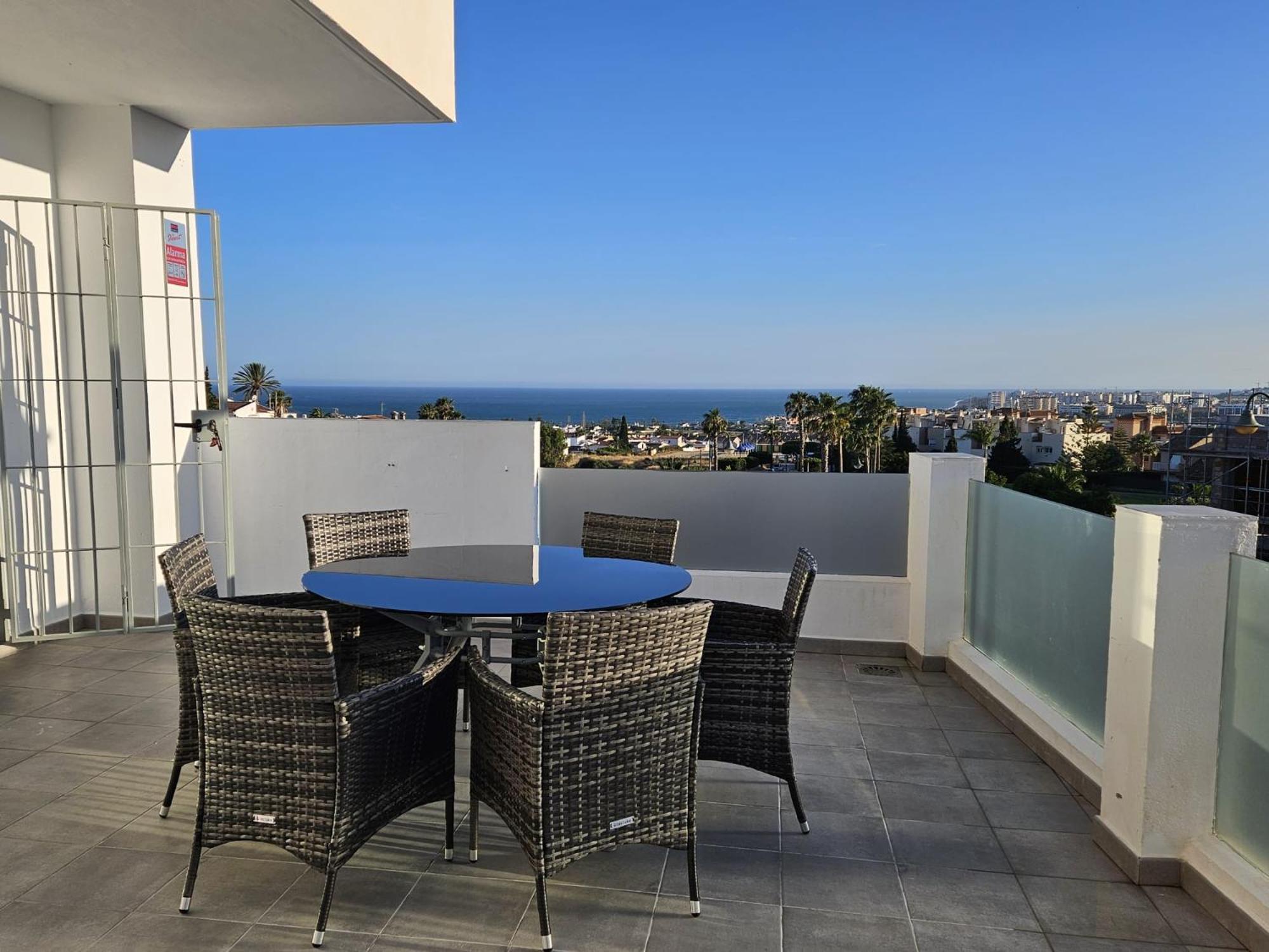 Golf En Baviera Con Vistas Al Mar Apartment Caleta De Velez Ngoại thất bức ảnh