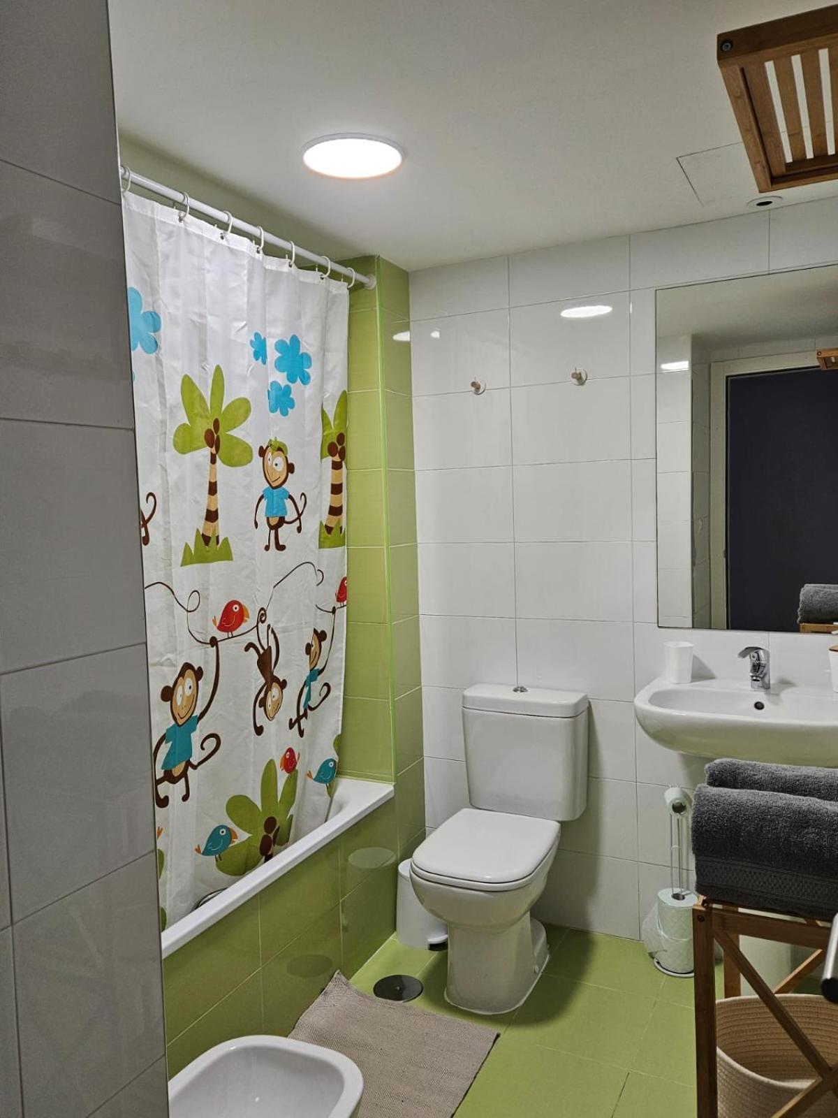 Golf En Baviera Con Vistas Al Mar Apartment Caleta De Velez Ngoại thất bức ảnh