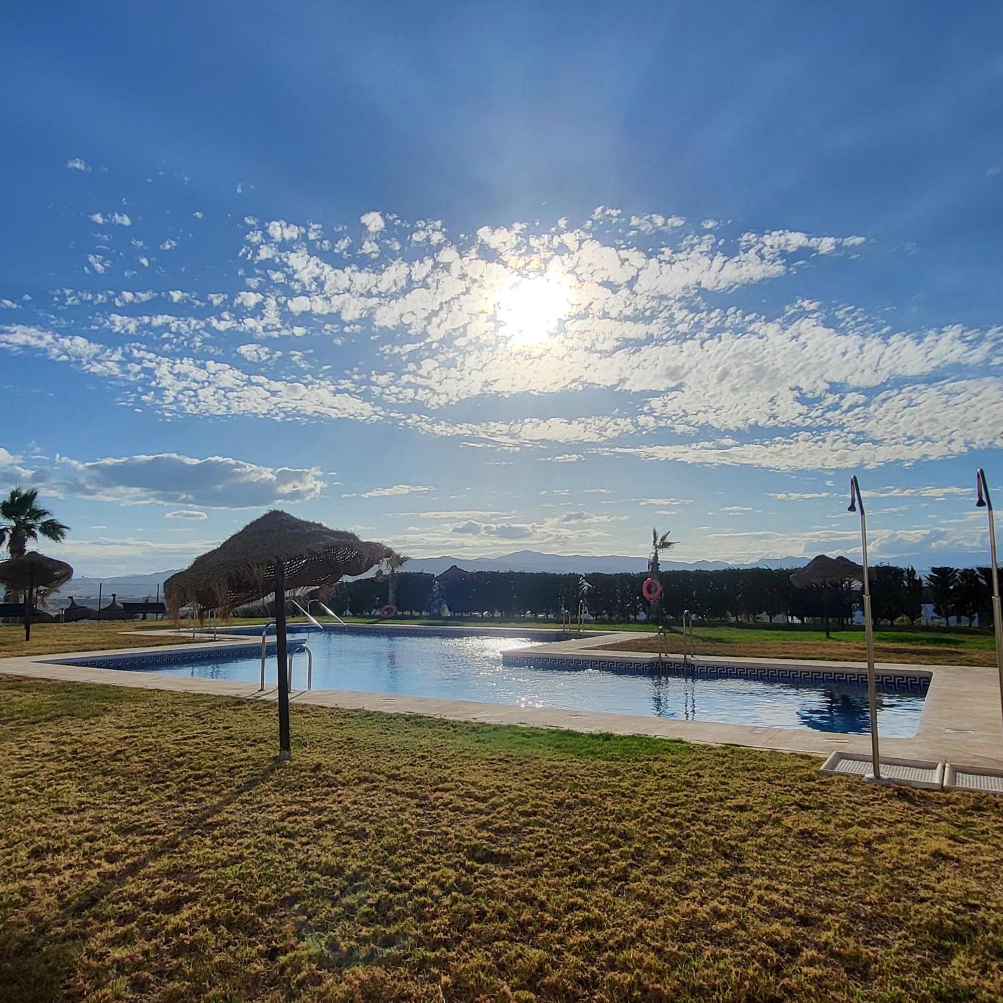Golf En Baviera Con Vistas Al Mar Apartment Caleta De Velez Ngoại thất bức ảnh